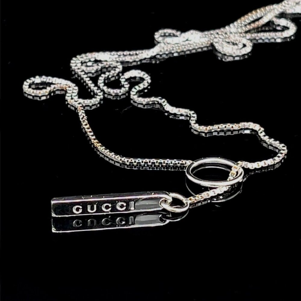 Gucci Lariat Necklace - Picture 2 of 7